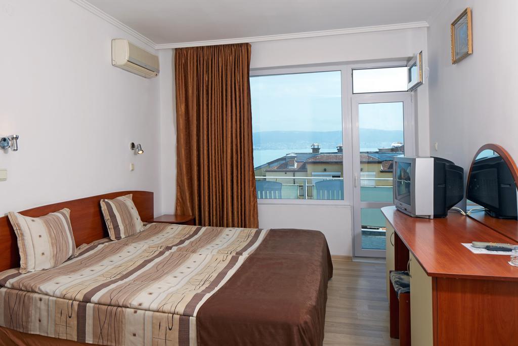 Night Panorama Hotel Nesebar Buitenkant foto